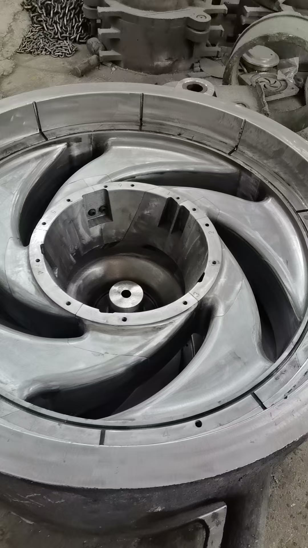 Pump body rubber mould