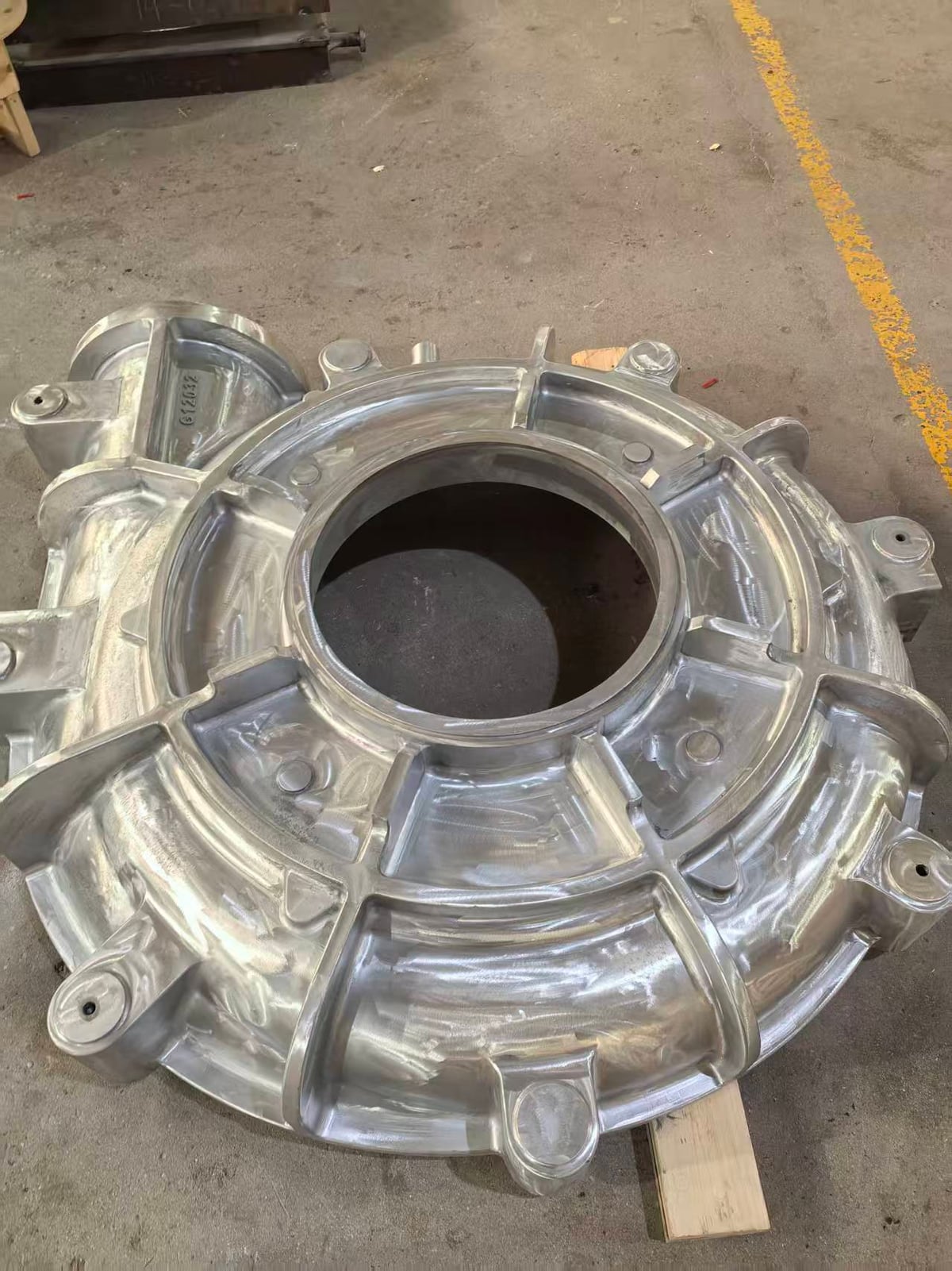 Metal casting mould